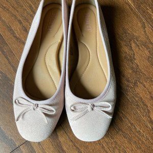 Born Womens 7.5M Brin Ballet Flats Shoes Suede Slip On Bow Round Toe Pink